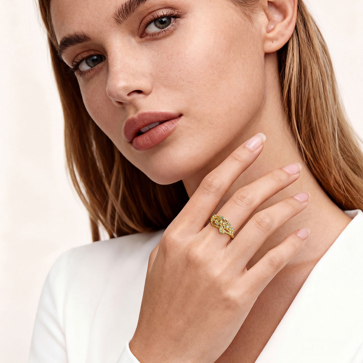 Gonce Nature-Inspired Vine Round-Cut Engagement Ring_3