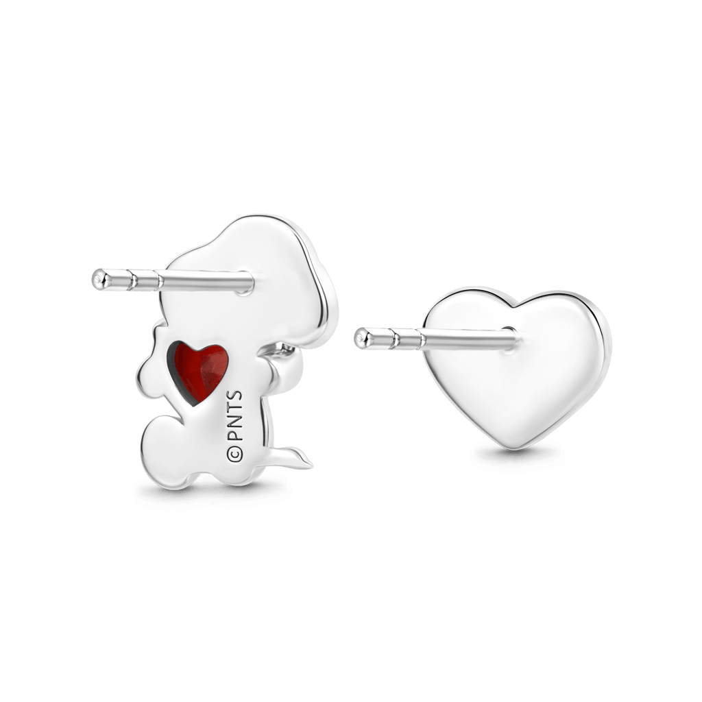 Gnoce Peanuts Snoopy Embrace Love Heart Stud Earrings_4