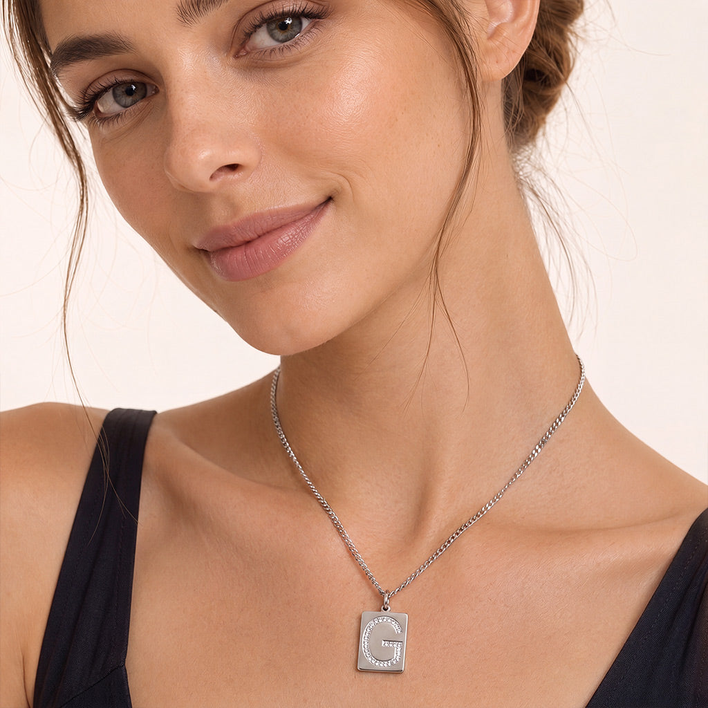 Gnoce Simple Initial Block Necklace_4