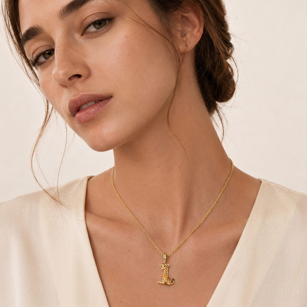 Gnoce Reach Higher Giraffe Clasp Dangle Charm_4