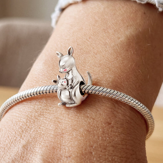 Gnoce Mother's Day Kangaroo Embraces Baby Charm Platinum-plated Silver Blend_2