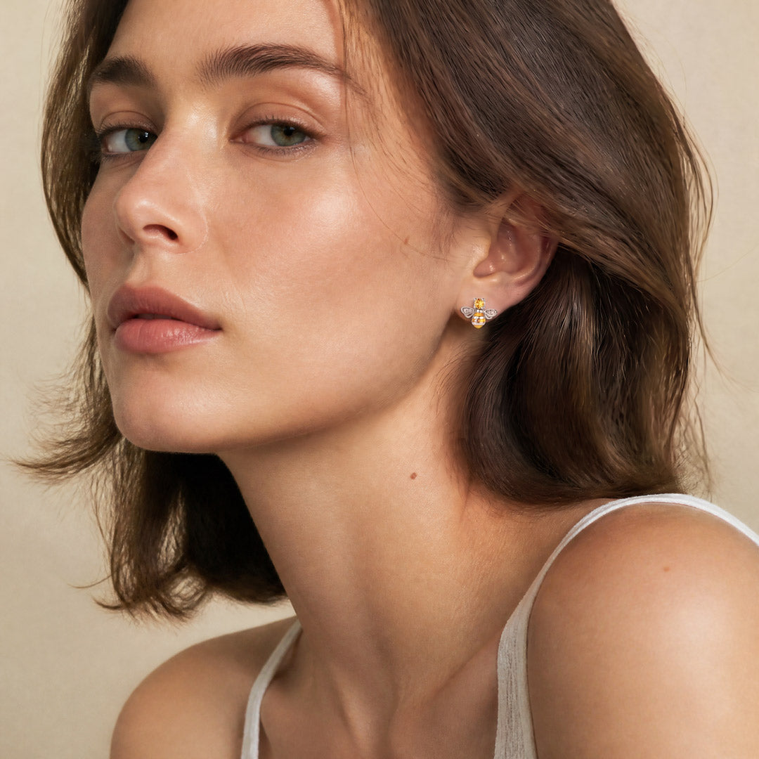 Gnoce Sparkling Yellow Stone Bee Stud Earrings_3