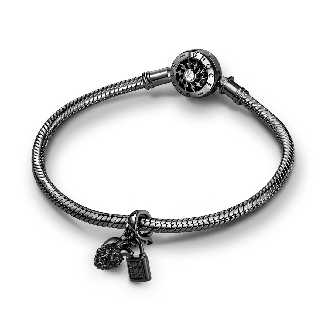 Gnoce Initial Engravable Punk Lock Anatomical Heart Dangle Charm Platinum‑plated Silver Blend_3