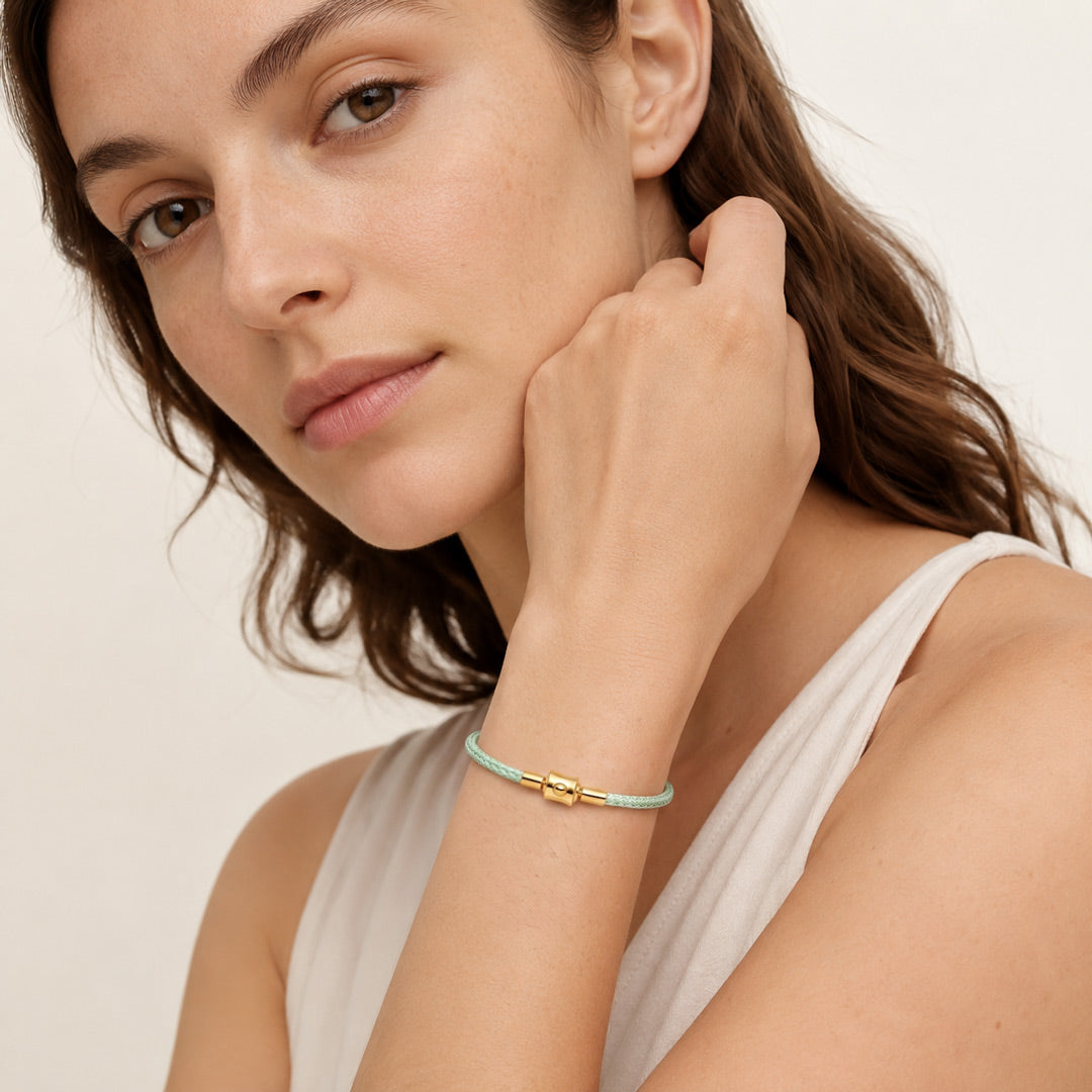 Gnoce Mint‑Green Round Snap‑Lock Basic Bracelet_3