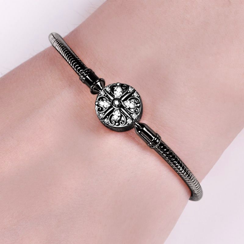 Gnoce Black Four-leaf Clover Bracelet_2