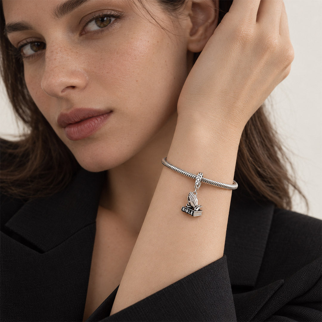 Gnoce Religious Series Praying Hands Clasp Dangle Charm Platinum-plated Silver Blend_4