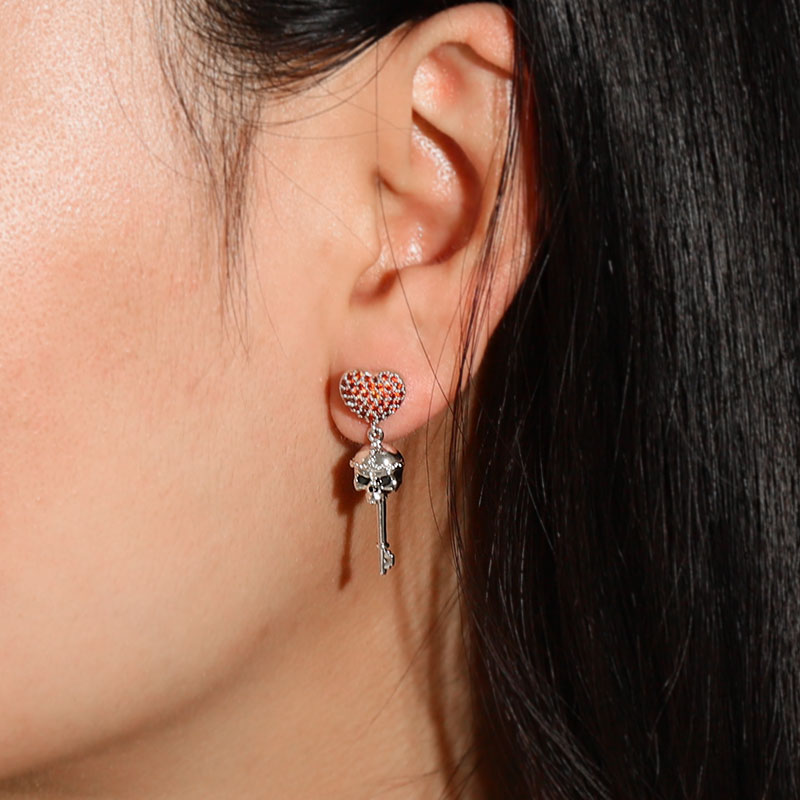 Skull Heart Earrings with Sterling Silver_3